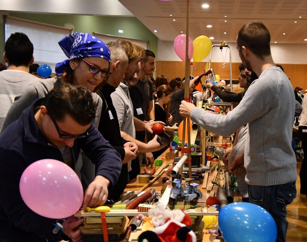 Activité team building "reaction en chaine" 2ISD